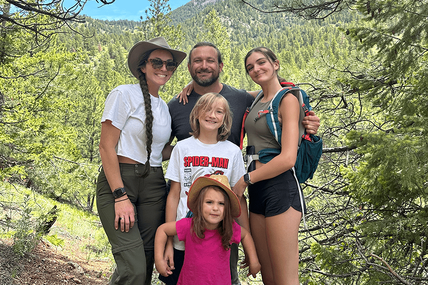image of Craig Henderson and family - CEO Extract Labs